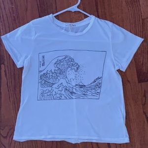 white great wave graphic shirt